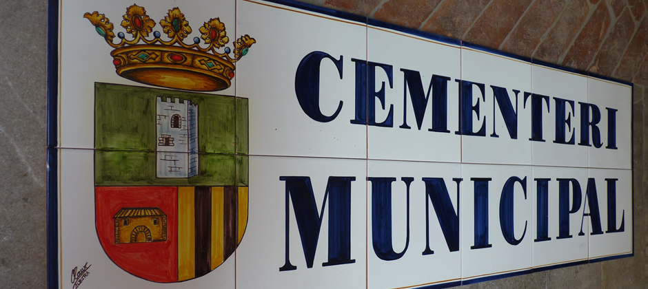 Mural de Cerámica - Cementerio