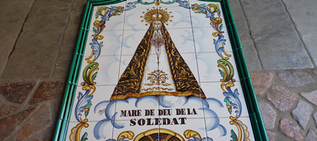 Mural de Cerámica Virgen La Soledad
